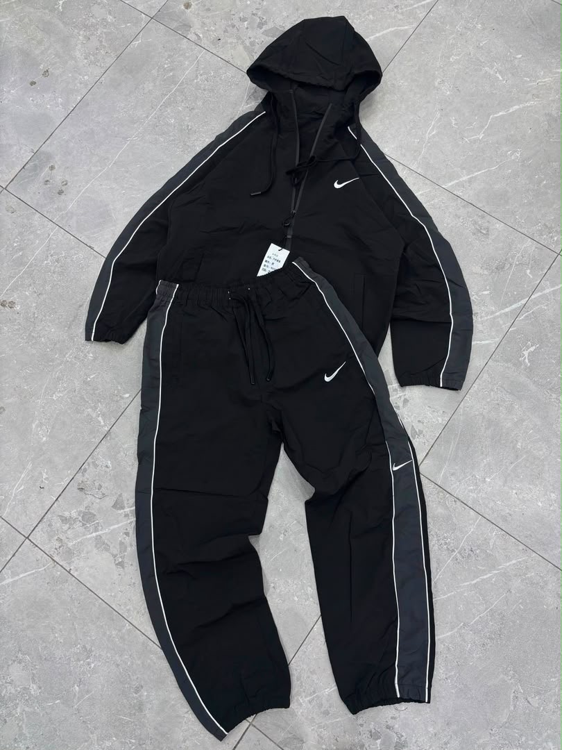 Ensemble nike
